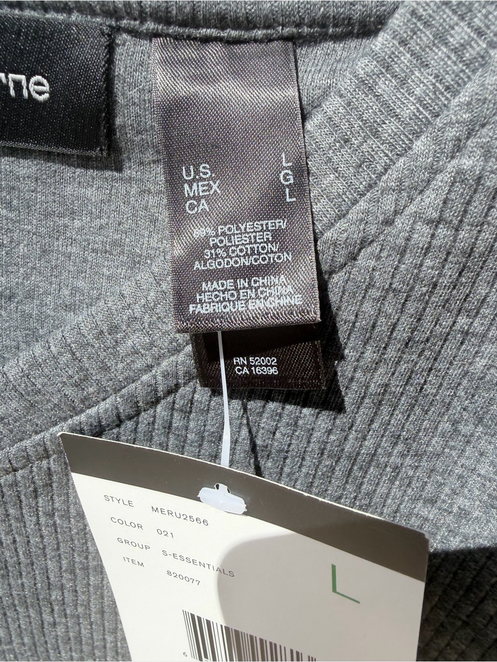 Claiborne Gray Ribbed V-Neck Tee – Size Large – NWT - Picture 5 of 6